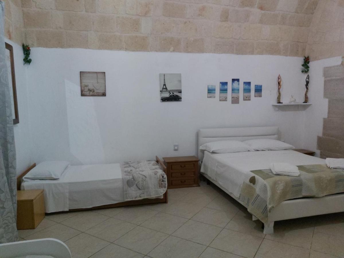 Bed and Breakfast La Stradina Trani Exterior foto